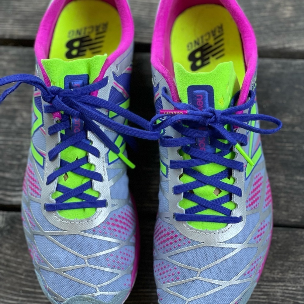 Women’s new balance cross country shoes - Picture 4 of 10